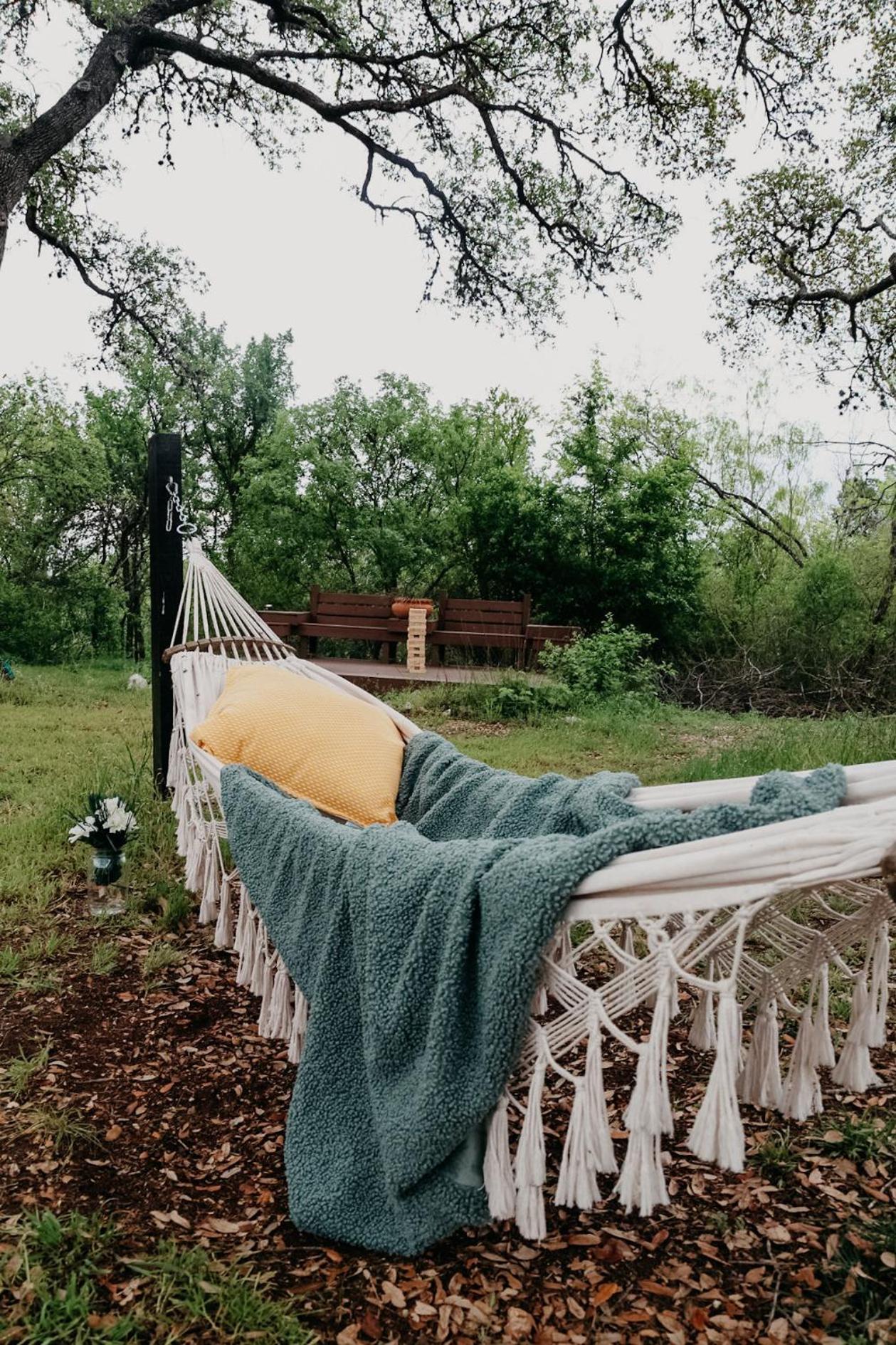 The Maverick: A-Frame W/ Hammock And Tree Top View New Braunfels Esterno foto